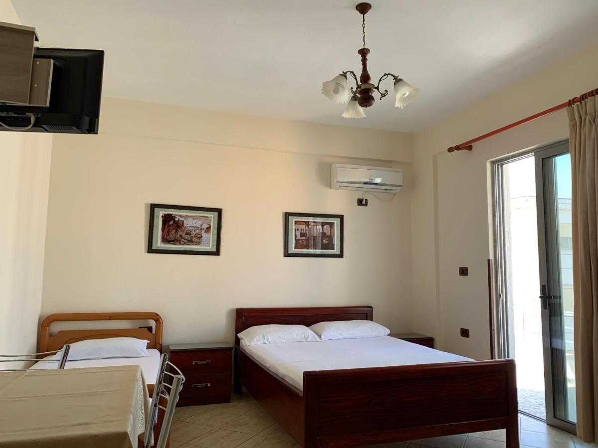 The First Hotel Saranda Kültér fotó