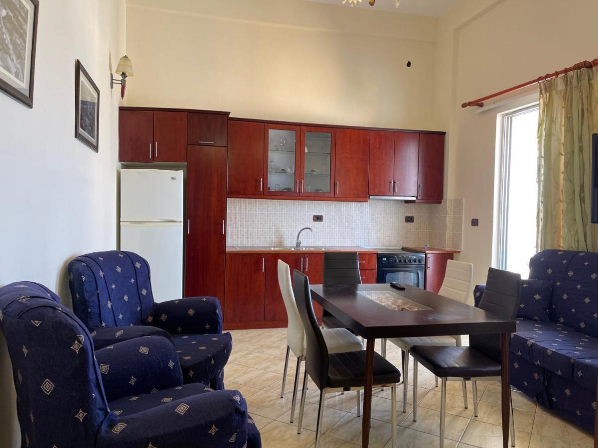 The First Hotel Saranda Kültér fotó
