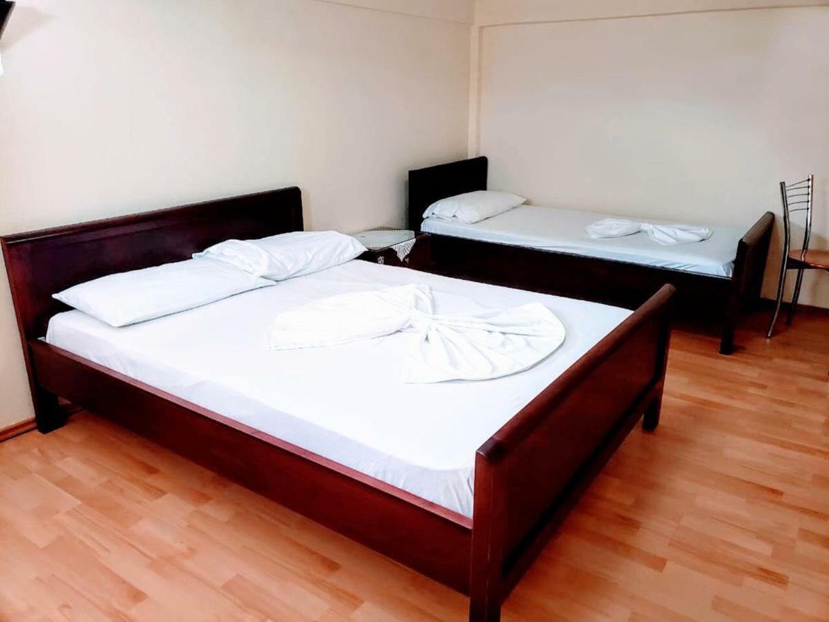 The First Hotel Saranda Kültér fotó